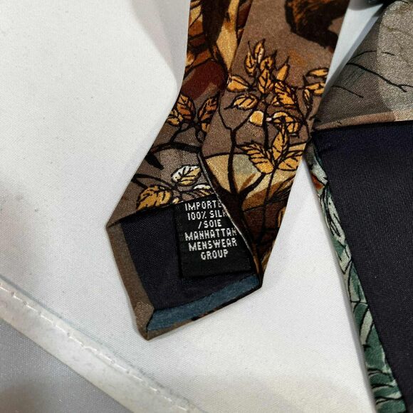 Vintage World Wildlife Fund Tie Necktie Men's Imported Silk Grizzly Bear 57"x4" - Picture 5 of 6